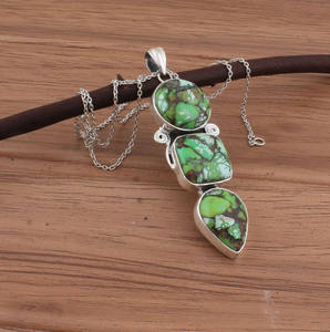 Collier vintage en argent 925 plaqué platine avec pendentif en zircon vert cuivre, pierre précieuse rétro bohème à 3 pierres, bijoux unisexes en gros - Product Image 2