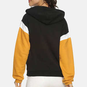 Sweat à capuche noir pour femme, imprimé sur mesure, 100 % polyester, coupe décontractée, séchage rapide, écologique et respirant - Product Image 4