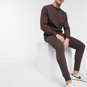 Ensemble de survêtement en coton marron pour homme, col rond, manches longues, couleur unie, pantalon de jogging décontracté, respirant, poids moyen, pour l'automne - Product Image 1
