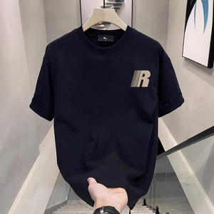 เสื้อยืดแขนสั้นสไตล์อเมริกันสุดเทรนด์ประจำฤดูร้อนปี 2025 สำหรับผู้ชาย ผ้าฝ้าย 100% ทรงหลวมใส่ได้หลายโอกาส แบรนด์ใหม่ ดีไซน์เรียบหรู น้ำหนัก 230 กรัม - Product Image 2