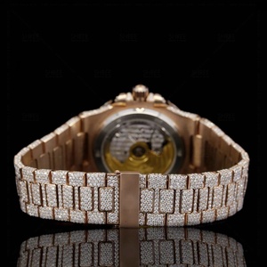 Montre de luxe pour homme sertie de diamants Moissanite, avec boîtier en acier inoxydable et verre en cristal, chiffres en verre, montre décontractée pour les occasions spéciales - Product Image 2