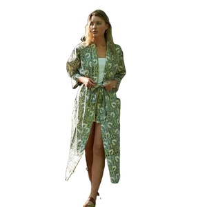 Kimono en coton le plus vendu Robe décontractée pour les occasions de plage Fabricant d'exportateur indien très demandé avec bouton floral - Product Image 4