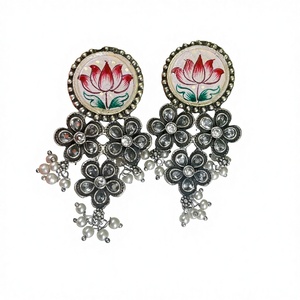 Pendientes Colgantes de Latón Oxidado con Baño de Plata Estilo Vintage para Mujer, Joyería de Boda, Regalo - Product Image 1