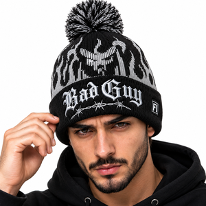 Bonnet tricoté unisexe à pompon avec motif graphique, personnalisable par broderie, revers côtelé, style streetwear, vente en gros, marque privée, USA - Product Image 1