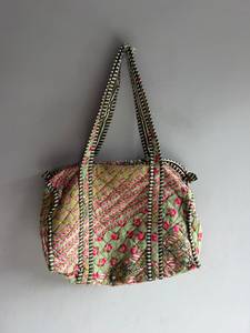 Sac fourre-tout en coton bohème à motif floral, design matelassé, poignées rayées, ouverture supérieure, usage quotidien, cadeau idéal pour elle - Product Image 1