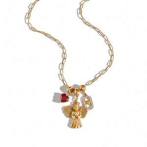 Collier avec pendentif ailes d'ange en laiton doré, bijoux tendance pour femmes - Product Image 1