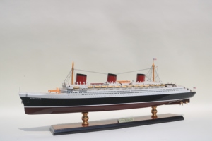 Maquette du navire S.S. NORMANDIE, modèle en bois sculpté à la main de haute qualité, pièce d'art de collection sur le thème de l'océan, à poser, pour la maison - Product Image 4