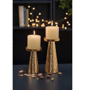 Juego de Portavelas de Aluminio Dorado de Alta Gama, Clásico y Lujoso, Hecho a Mano, 2 Candelabros de Metal para el Hogar, Bodas, Cumpleaños, Mesa de Comedor - Product Image 1