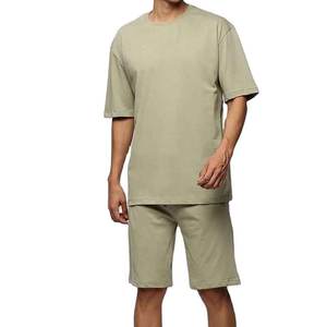 Conjunto de verano para hombre, estilo playero, camisa de manga corta y pantalones cortos con cordón, algodón transpirable, ligero, informal, para vacaciones y uso diario. - Product Image 1