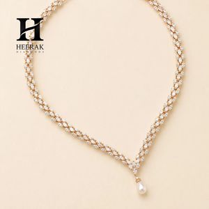 Collier tennis en or rose avec diamants de laboratoire taille marquise et pendentif perle, collier de mariage en chevron en V, bijoux - Product Image 4