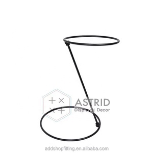 Porte-chapeaux autoportant de luxe blanc moderne, écologique, lavable, léger, pré-assemblé, en acier thermolaqué - Product Image 2
