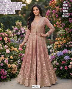 Conjunto Tradicional Anarkali de Seda Chinnon para Mujer, Largo hasta el Suelo, para Bodas, Marca Aab-e-Zar - Product Image 4