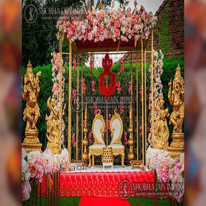 Mandap métallique blanc pour mariage en extérieur - Product Image 4