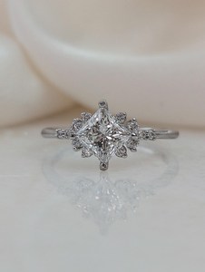 Authentic Moissanite 1CT Princess Cut Floral Cluster <b>Ring</b> For Unisex Original 925 Silver <b>Fine</b> Wedding Party Gift For Bride - Product Image 2