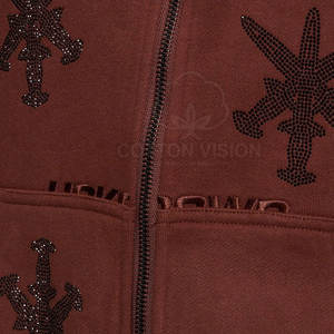 รับออกแบบตามสั่ง เสื้อฮู้ดดี้แบบมีประกายวิบวับ พร้อมตัวอักษรและโลโก้ประดับเพชร  รับผลิตจำนวนมาก เสื้อฮู้ดดี้ประดับเพชรแบบสั่งทำพิเศษ - Product Image 5