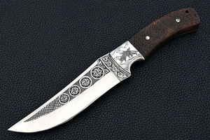 Couteau artisanal unique gravé à la main, acier D2, cadeau fait main, cadeau personnalisé pour lui. - Product Image 6