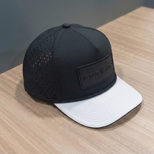 Gorra de Golf Personalizada de 5 Paneles, Estructurada, con Visera Precurvada, Corte Láser, Perforada, Tejida, Bordada, OEM, ODM, MOQ Bajo - Product Image 2
