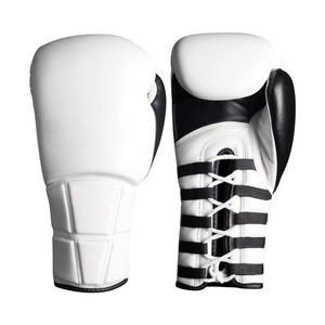 Guantes de Boxeo Profesionales con Logotipo Personalizado, Blancos y Azules |   Cuero Genuino |   Venta al por Mayor OEM de Artículos de Entrenamiento de Sparring para MMA y Muay Thai - Product Image 4