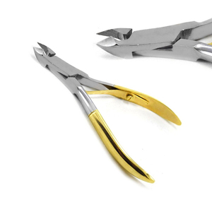 Cortacutículas de Podología Dorado de 10 cm, Cortauñas, Recortador de Uñas, Instrumentos de Quiropodia - Product Image 1