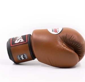 Guantes de Boxeo de Cuero Vacuno Genuino de Primera Calidad, Cierre Ajustable con Gancho y Bucle, Unisex, Logotipo Personalizado, Venta al Por Mayor, Guantes Retro - Product Image 5