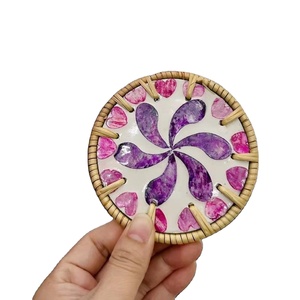 Tableware Kitchen Handwoven Rattan <b>Coasters</b> <b>Heat</b> Resistant Classic Eco-Friendly Drink Colorful Shell Table Decor Custom Size - Product Image 1