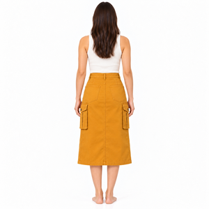 Trouvez des vêtements pratiques pour tous les jours avec la jupe cargo pour femme, dotée d'un tissu résistant, de poches spacieuses et d'un design confortable. - Product Image 5