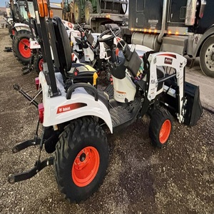 Achetez un tracteur Bobcat 1025 avec tondeuse, chargeur frontal et pelle arrière, parfait pour les petites exploitations agricoles, en stock, livraison rapide - Product Image 4