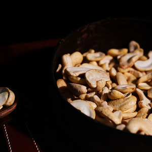 Premium Quality Cashew Broken Nut Type WS With USDA/EU Organic From Africa Vietnam Supplier Halal BRC Certified - Product Image 1