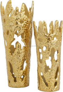 Jarrón de Metal de Diseño Portátil con Forma de Florero para Hogares Urbanos, que Aporta una Presencia Decorativa Distintiva, Jarrón para Celebraciones - Product Image 3