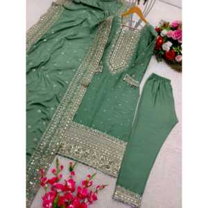 Conjunto de Top y Dupatta para Mujer de Diseñador con Elegante Trabajo sin Moti, Conjuntos Premium para Mujer - Product Image 6