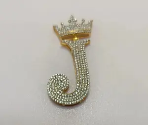 จี้รูปตัวอักษร J ประดับมงกุฎ ทำจากมอสซาไนต์ เงินแท้ 925 ชุบทองคำสีกุหลาบ สไตล์ฮิปฮอป ประดับเพชร สำหรับผู้ชายและผู้หญิง สามารถสั่งทำได้ - Product Image 1