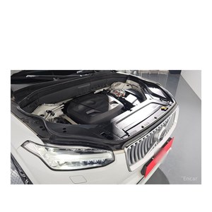 Para Volvo XC90 T8 Inscription Híbrido, Modelo de Julio de 2021, 111.627 km, Estándar de Emisiones Euro V, Caja de Cambios Automática, Volante a la Izquierda, Tracción Trasera - Product Image 6
