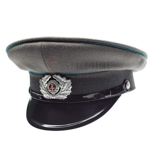 Elegante Gorra de Uniforme con Diseño Estilizado y Costuras Resistentes para Ocasiones Formales y Accesorios de Vestir - Product Image 4