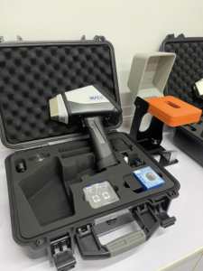 Máquina Portátil de Prueba de Aleaciones Metálicas y Analizador de Espectro y Probador Electrónico de Minerales - Product Image 2