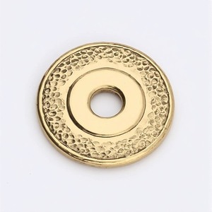 Plaque arrière architecturale de qualité supérieure en acier épais pour portes d'appartements et d'hôtels, conçue pour une installation sécurisée et une stabilité à long terme - Product Image 4