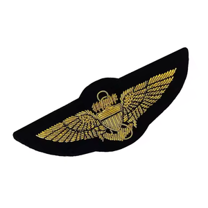 Écussons de blazer de parachutiste WING, badges cérémoniels faits à la main en tissu de laine à prix abordable - Product Image 5