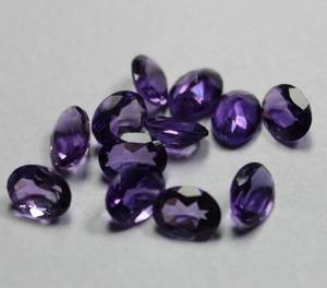Amethyste violette naturelle facettée ovale de qualité supérieure pour la fabrication de bijoux de luxe, certifiée par un tiers, vente en gros pour la création de bagues - Product Image 4