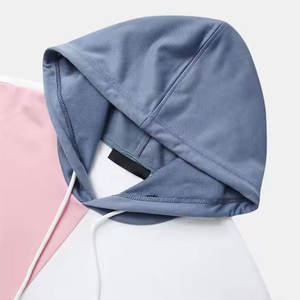 Sudadera con Capucha Premium para Hombre en Bloques de Color Pastel |   Suéter de Felpa de Algodón Suave con Bolsillo Tipo Canguro |   Sudadera con capucha estilo patchwork de moda urbana - Product Image 4