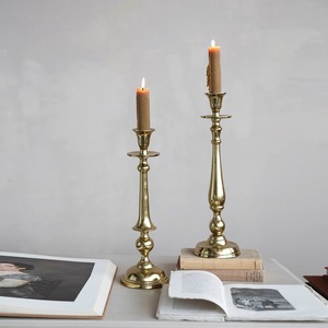 Support de bougie en laiton doré, bougeoir en métal pour bougies cylindriques et coniques, idéal pour la décoration de la maison et des tables de mariage - Product Image 1