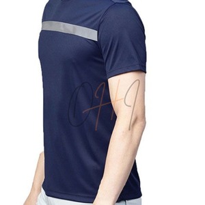 Camiseta de Manga Corta para Hombre, Color Azul Marino, Cuello Redondo, Logotipo Estampado en la Parte Delantera, Tejido Transpirable, 100% Algodón, Estilo Tie-Dye, Corte Holgado Informal - Product Image 3