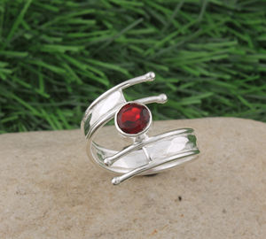 Handmade 925 Sterling <b>Silver</b> Bezel Setting Red Garnet Gemstone Band <b>Ring</b> <b>for</b> Women <b>Men</b> Minimalist Wedding Party Jewelry - Product Image 4