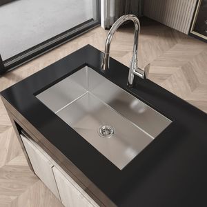 Lavello da Cucina Moderno 76x48 cm a Vasca Singola, Multifunzionale in Acciaio Inox S304, Kit Workstation Sottopiano Fatto a Mano - Product Image 4