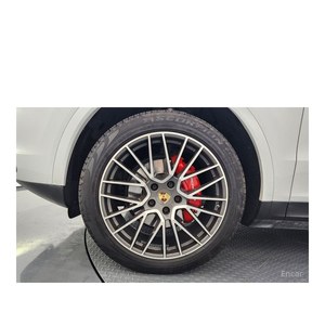 Porsche Cayenne 3.0 Coupé 2024, 62,215 km, Caja de Cambios Automática, Cámara Trasera, Asientos de Cuero, Volante a la Izquierda - Product Image 5