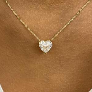 Collar con Diamante Cultivado en Laboratorio con Corte Corazón en Oro Sólido de 14K, Certificado IGI, Joyería Moderna para Uso Diario de Mujer - Product Image 6