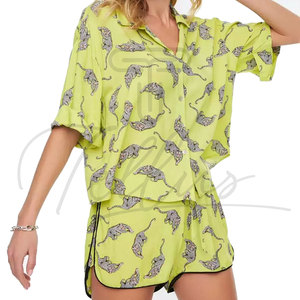 Conjunto de Top y Pantalones Cortos de Playa con Logotipo Personalizado para Mujer, Conjunto de Dos Piezas, Ropa de Mujer, Conjunto de Bra de Baño y Pantalones Cortos - Product Image 1