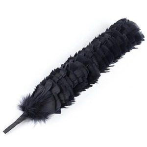 Pluma con Patrón de Lazo de Terciopelo de Piel Sintética Negra y Roja para Gorro Glengarry, Gorro Balmoral, Boina, Gorra Casual para Adultos Unisex para las Cuatro Estaciones - Product Image 2