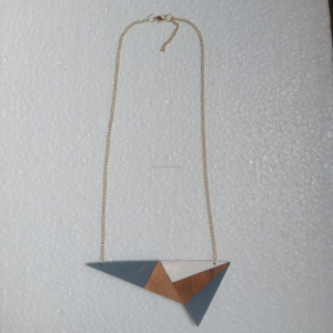 Accesorios de joyería hechos a mano mejor calidad resina Lucite latón Metal indio Collar para damas niñas cuerda clásica cuentas joyería - Product Image 4
