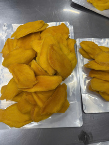 Mangue séchée douce de qualité supérieure, faible teneur en sucre, fabriquée au Vietnam |   Logo OEM, Marque Privée |   0,5 kg - 2 kg Approvisionnement en vrac pour supermarchés - Product Image 1