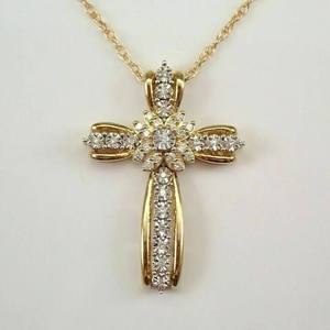 Collier pendentif croix en argent sterling de luxe plaqué or rhodié, design fleur en cristal de moissanite, bijoux religieux chrétiens - Product Image 1