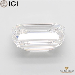 Diamante cultivado en laboratorio CVD con forma de esmeralda, color E, claridad VVS1, con certificado IGI, 3.50 quilates, para un anillo de compromiso perfecto. - Product Image 4